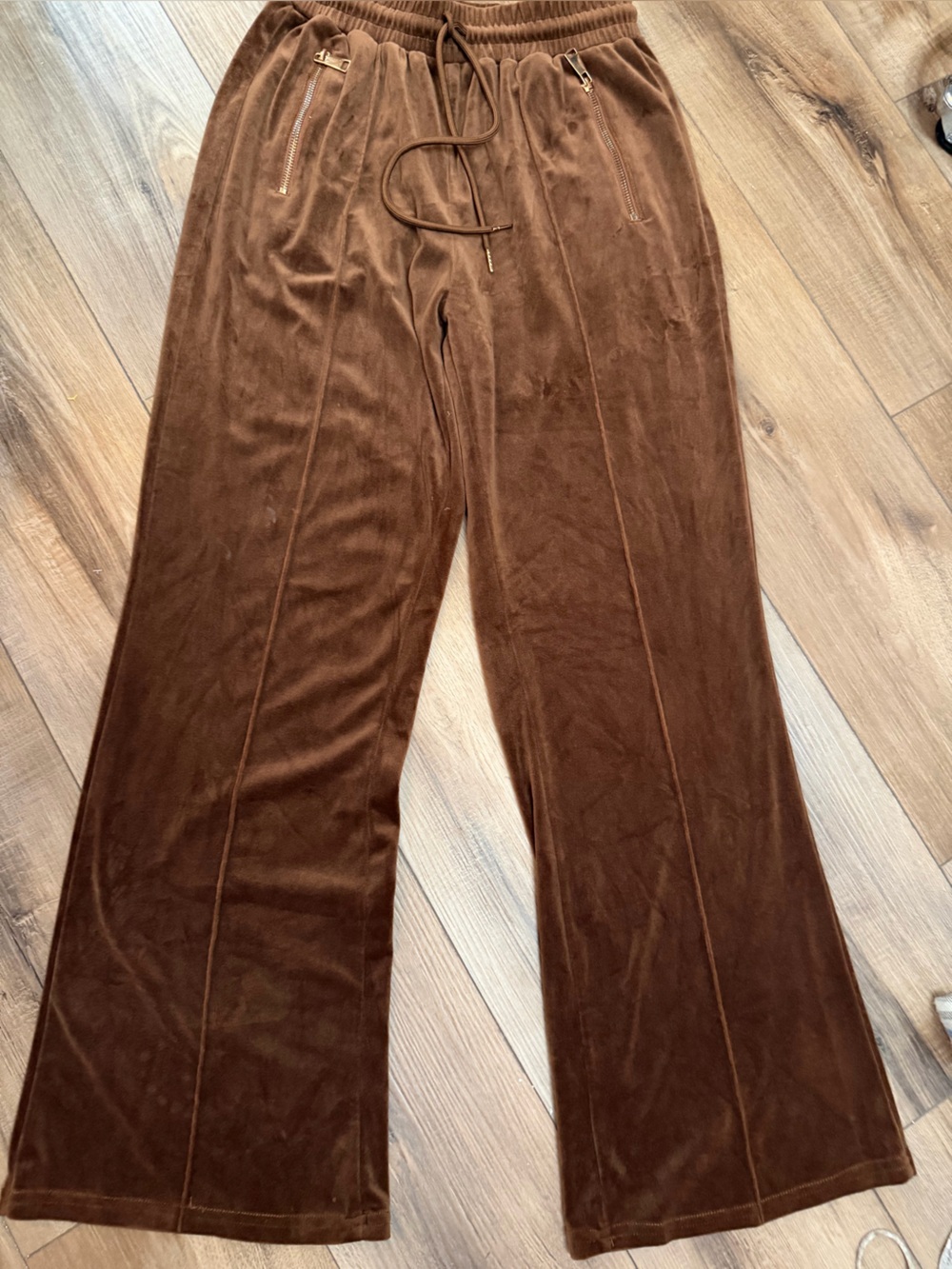 Velour Wide-Leg Pull-On Pants in Brown